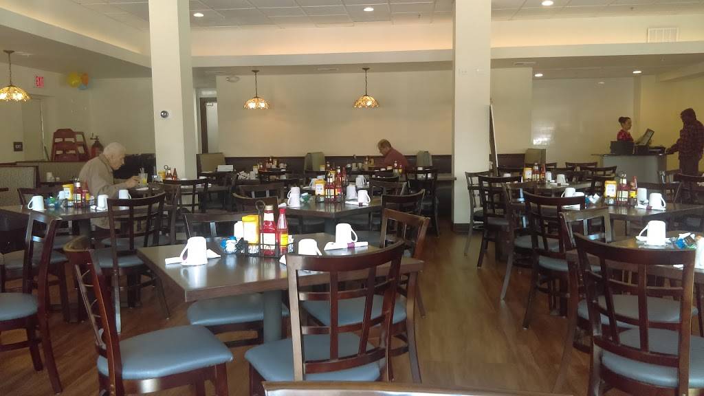 Broadview Family Restaurant | restaurant | 2417 Roosevelt Rd, Broadview, IL 60155, USA | 7083458660 OR +1 708-345-8660