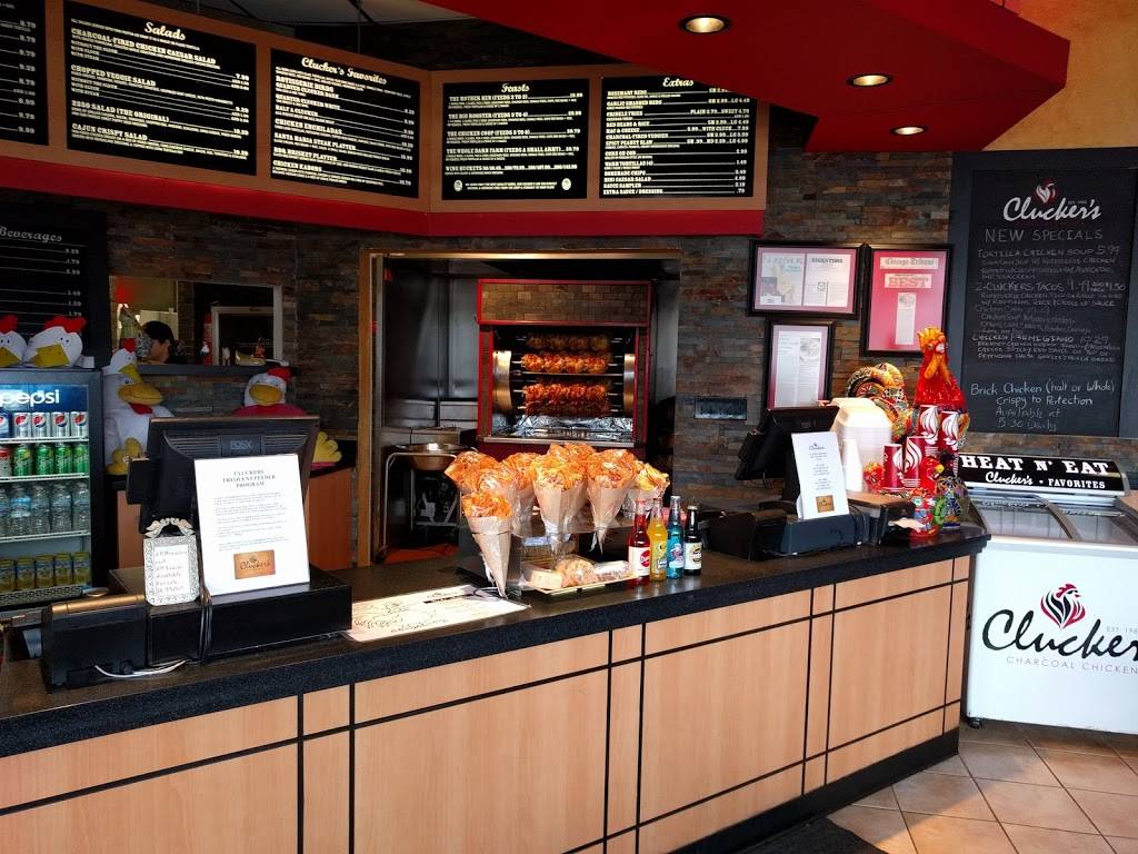 Cluckers Charcoal Chicken | restaurant | 405 Sheridan Rd, Highwood, IL 60040, USA | 8474322582 OR +1 847-432-2582
