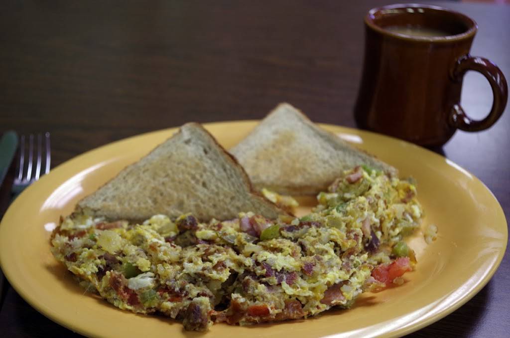 Ginas Place | restaurant | 2005 E Highland Dr #109, Jonesboro, AR 72401, USA | 8709103900 OR +1 870-910-3900