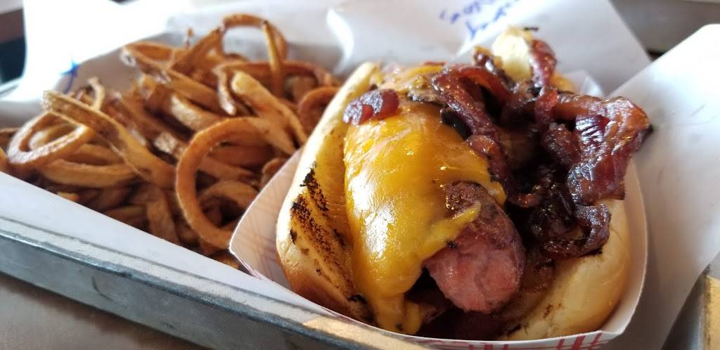 Niskers Grill | restaurant | 5051 W Main St, Kalamazoo, MI 49009, USA | 2699032427 OR +1 269-903-2427