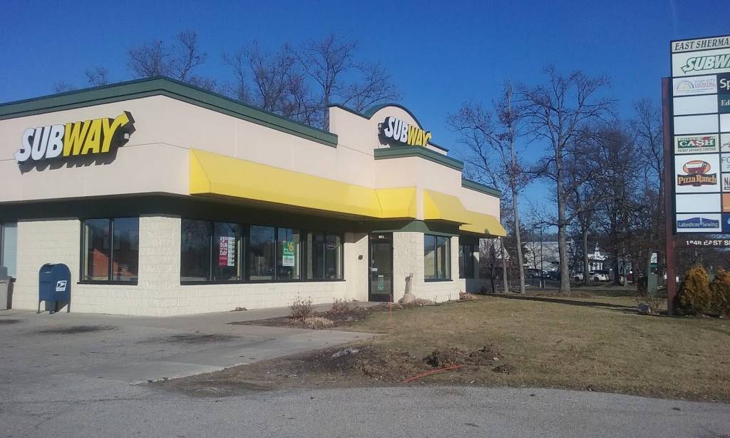 Subway | restaurant | 1848 E Sherman Blvd, Muskegon, MI 49444, USA | 2317370400 OR +1 231-737-0400