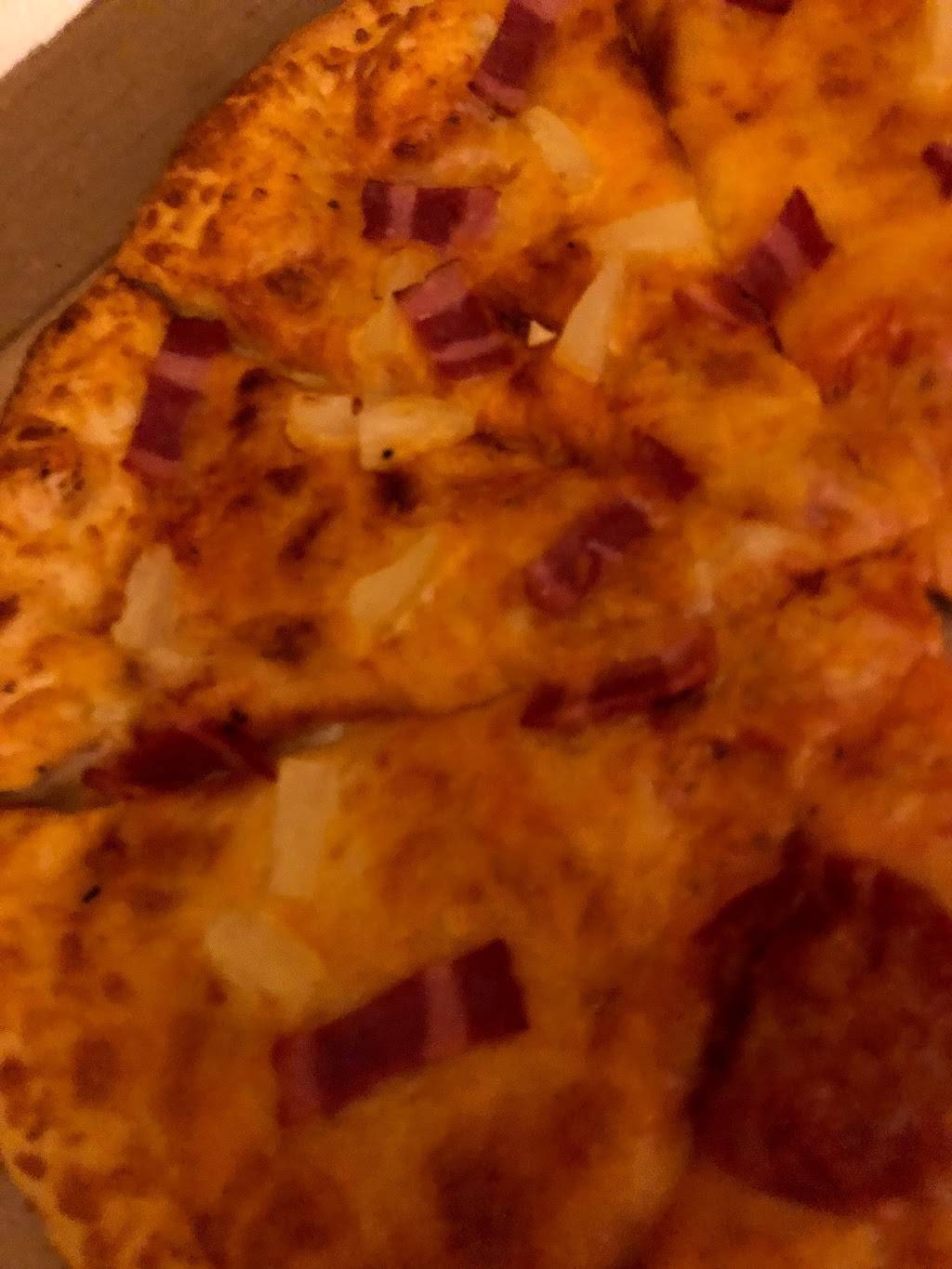 New York pizza kitchen | restaurant | 2-50 W South St, Orlando, FL 32801, USA | 4079309119 OR +1 407-930-9119