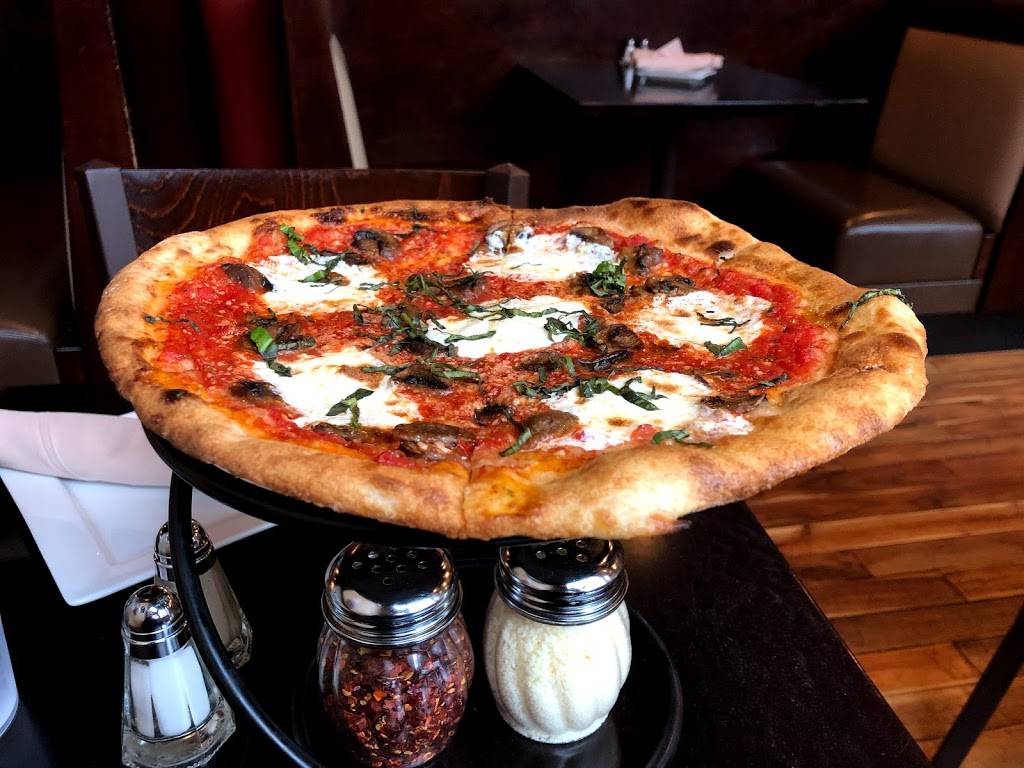 TreMonte Pizzeria Restaurant & Bar | night club | 44 Palmer St, Lowell, MA 01852, USA | 9784531110 OR +1 978-453-1110