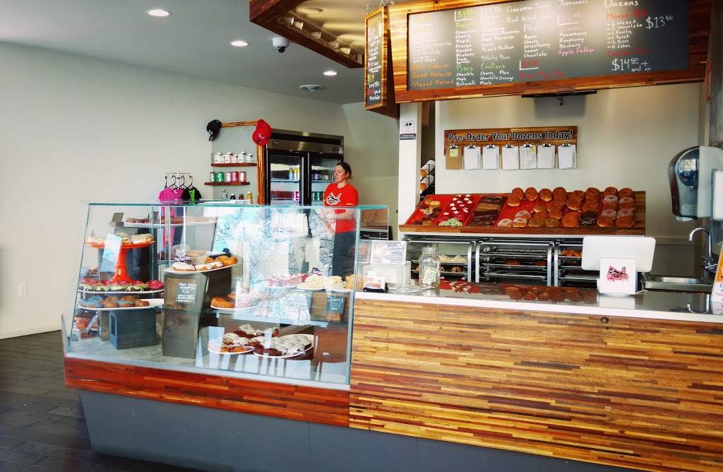 Original House of Donuts Tacoma | restaurant | 766 St Helens Ave, Tacoma, WA 98402, USA | 2533145702 OR +1 253-314-5702