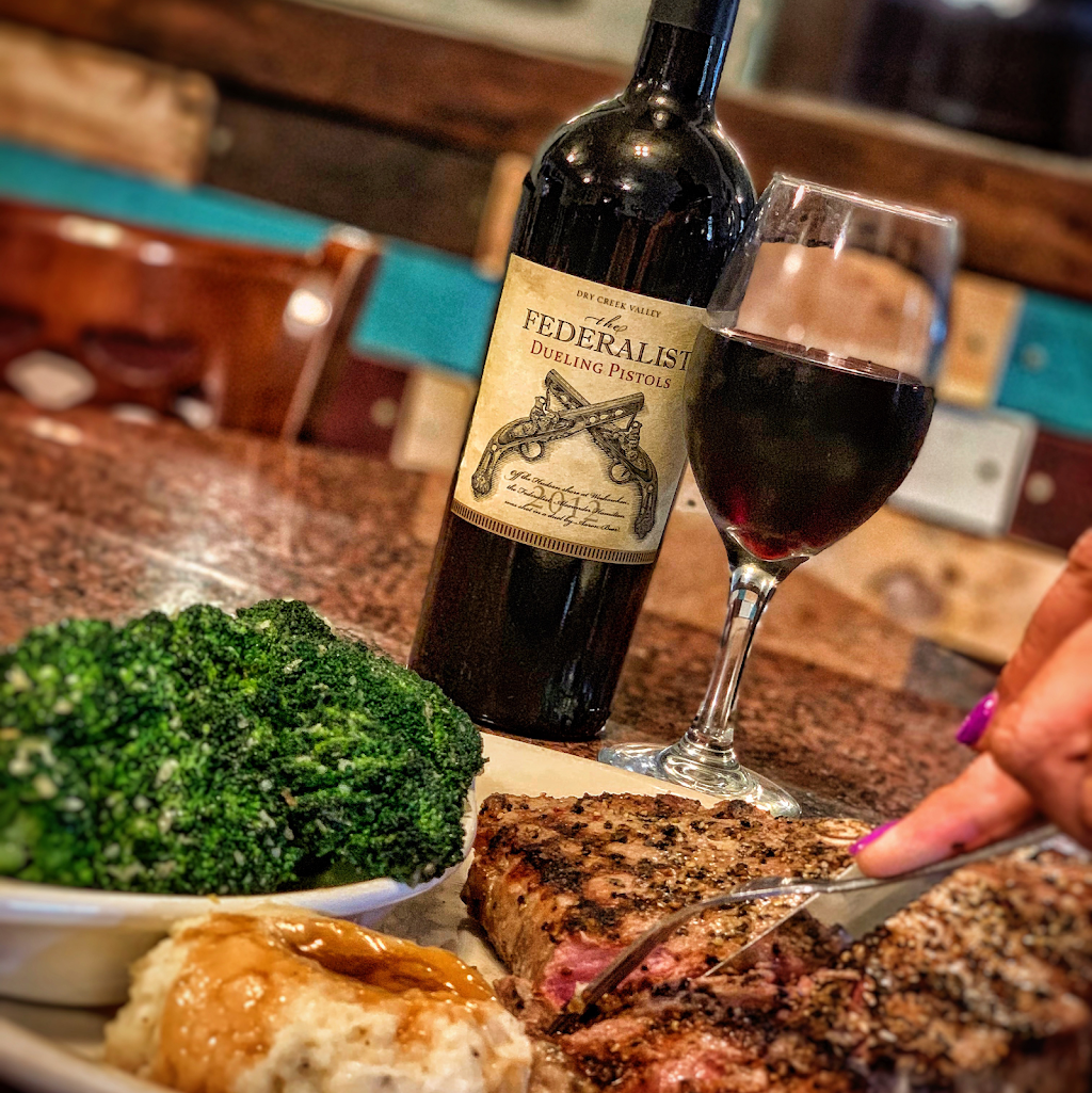 Outlaw Grill | restaurant | 521 W Navajo Dr, Hobbs, NM 88240, USA | 5753922012 OR +1 575-392-2012