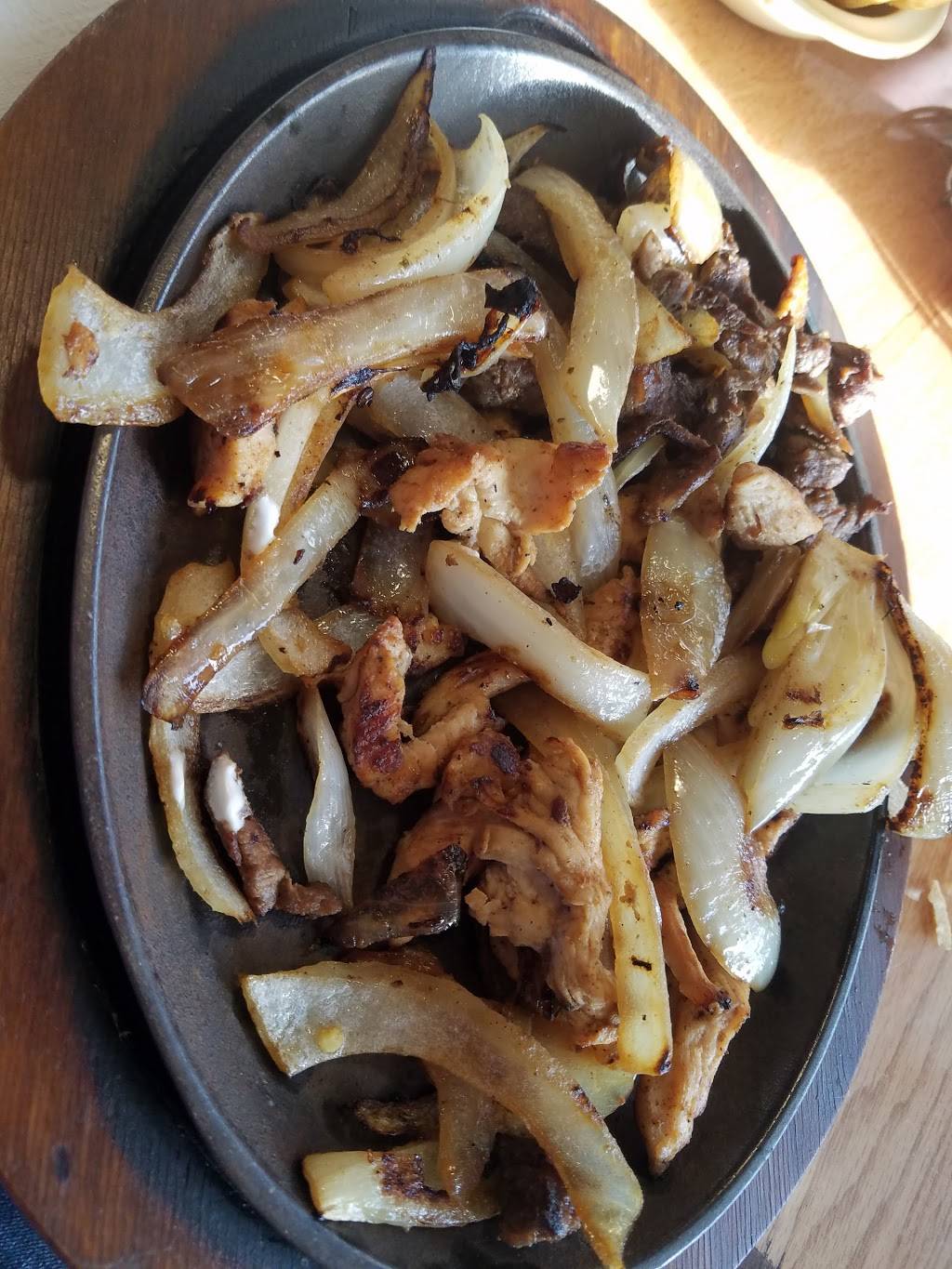 La Palma Mexican Grill | restaurant | 1690 Citrus Blvd, Leesburg, FL 34748, USA | 3523231444 OR +1 352-323-1444