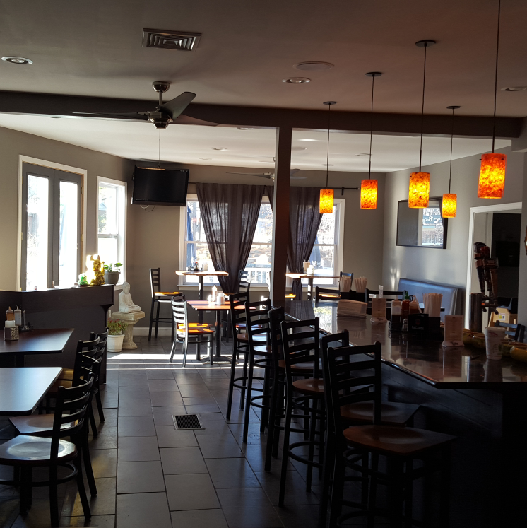 Thai Royal Restaurant & Bar | restaurant | 98 Pascoag Main St, Pascoag, RI 02859, USA | 4015677600 OR +1 401-567-7600