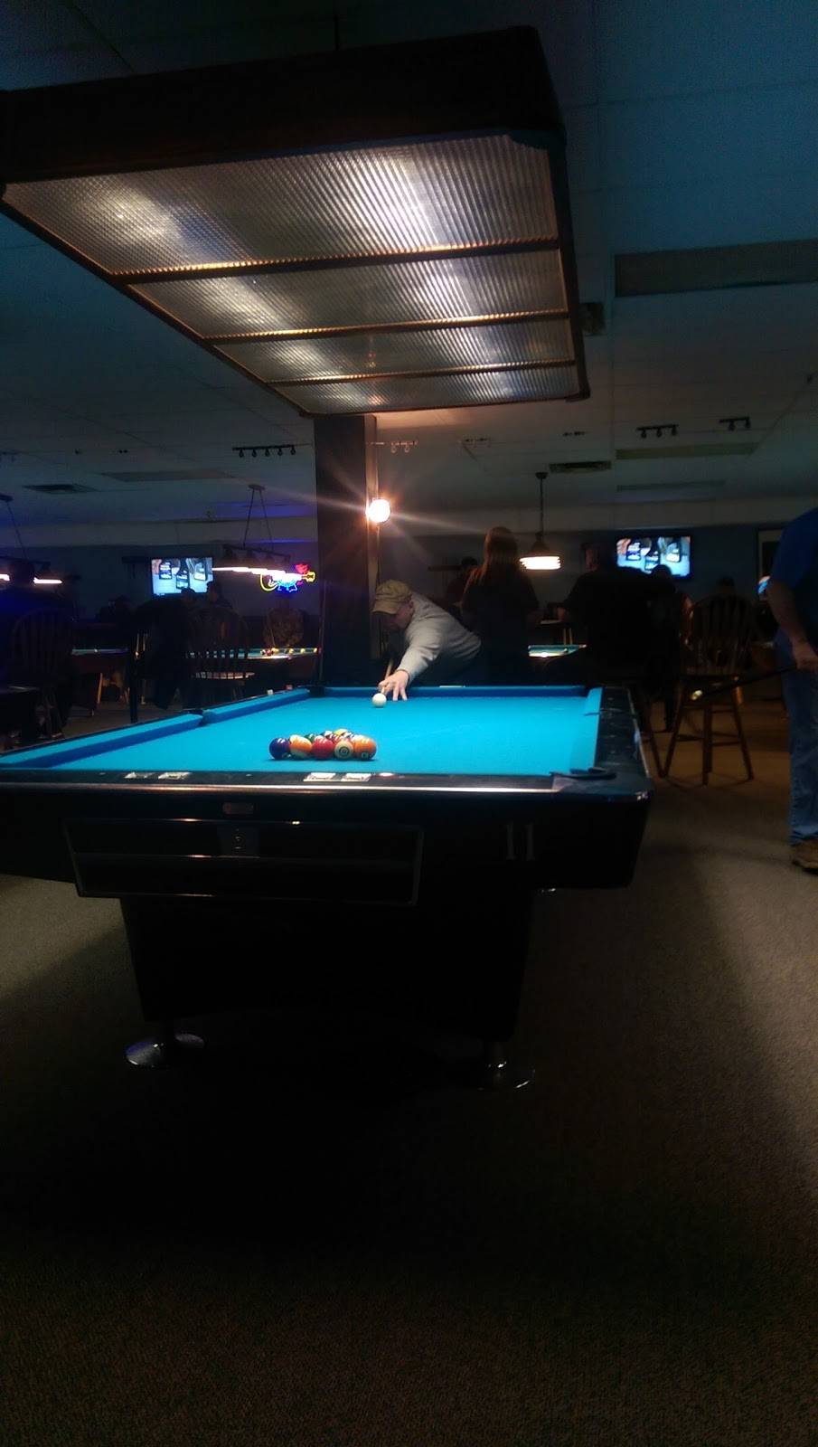 Union Station Billiards | restaurant | 272 St John St, Portland, ME 04102, USA | 2078993693 OR +1 207-899-3693