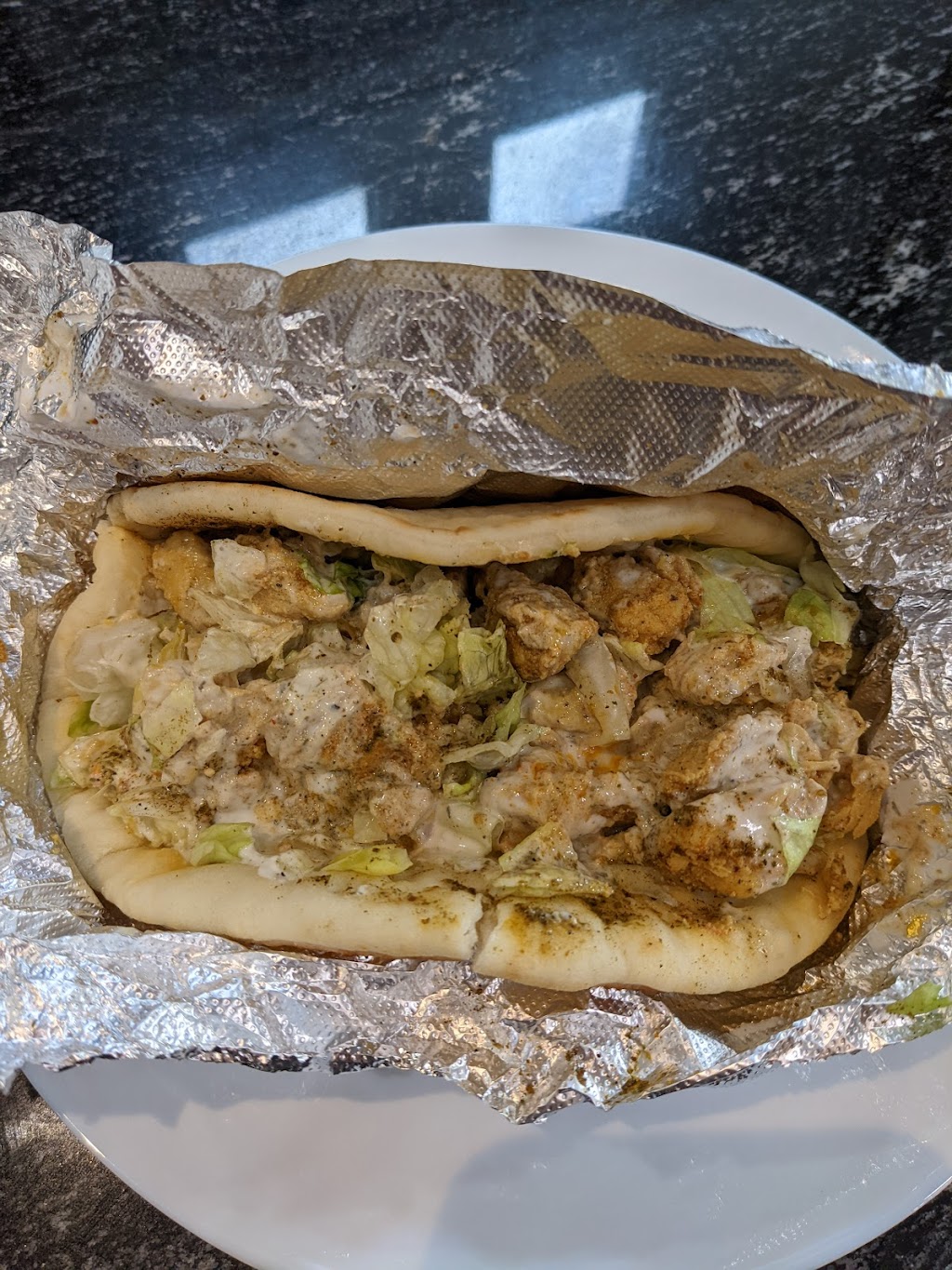 Yummy Ice Cream & Burger Shiryakh and halal burger | restaurant | INSIDE THE COUNTRY CLUB PALAZA MALL, 2380 Watt Ave Suite 330, Sacramento, CA 95825, USA | 9168497713 OR +1 916-849-7713