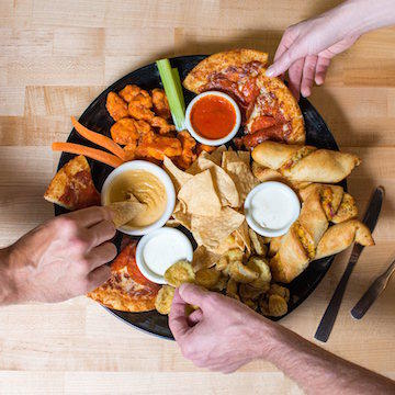 Bostons Restaurant & Sports Bar | restaurant | 2030 S Avenue 3 E, Yuma, AZ 85365, USA | 9282484911 OR +1 928-248-4911