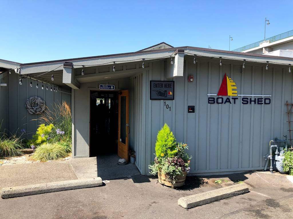 Boat Shed Restaurant | restaurant | 101 Shore Dr, Bremerton, WA 98310, USA | 3603772600 OR +1 360-377-2600