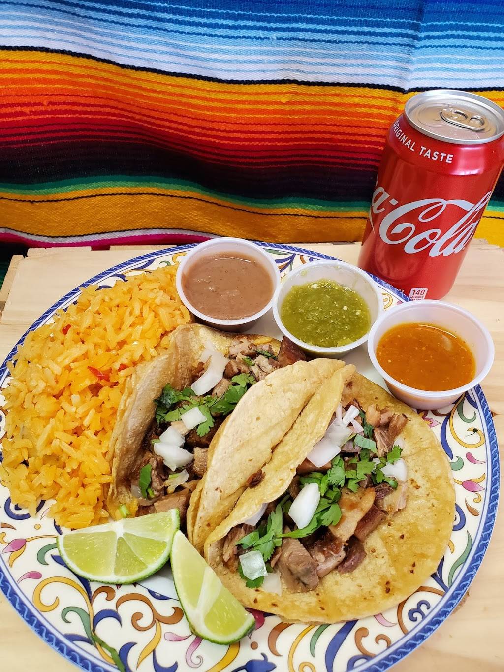 El Sol Market & Taco Shop | restaurant | 1080 Lincoln Ave, Holland, MI 49423, USA | 6169948937 OR +1 616-994-8937