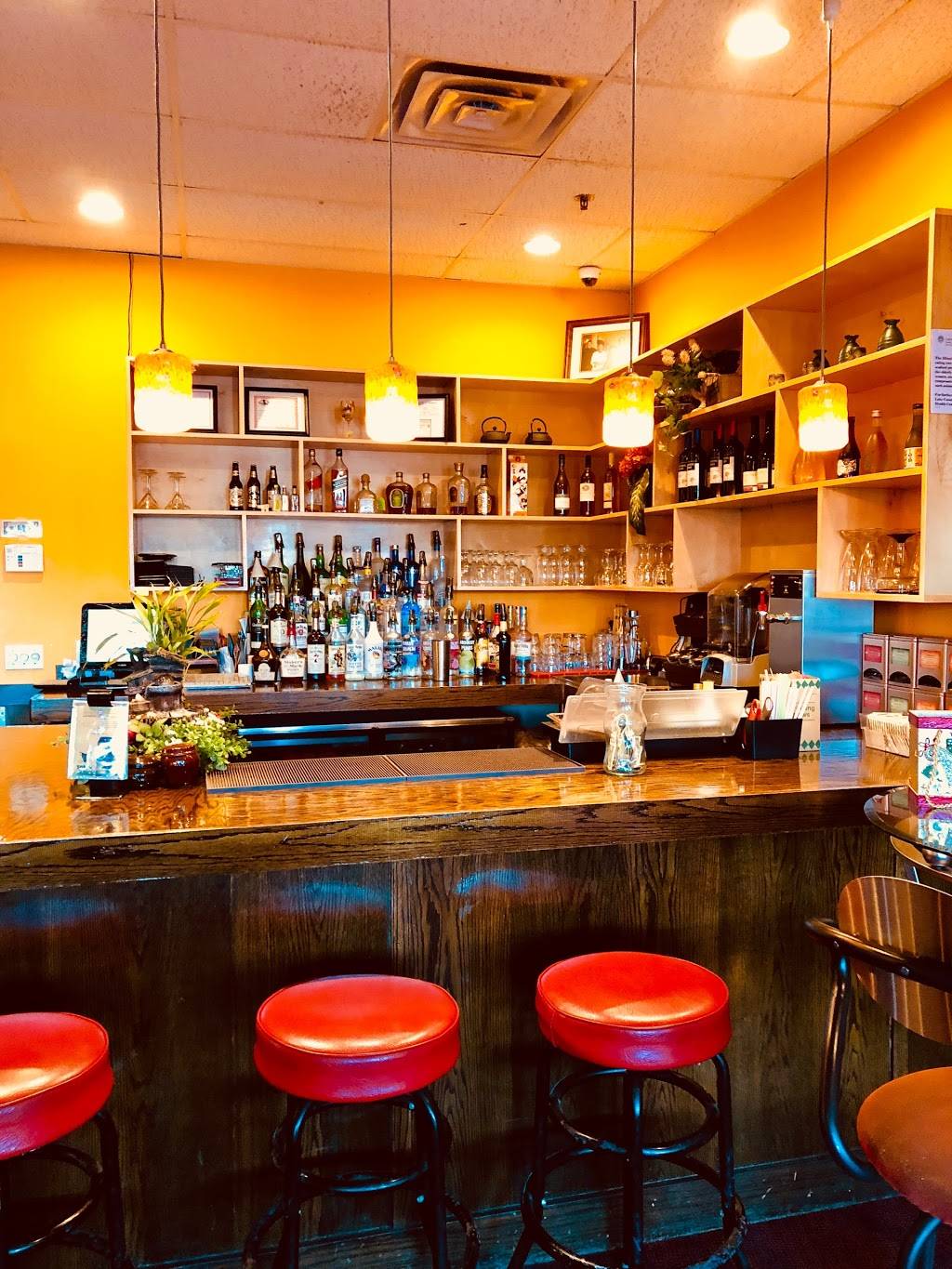 Yuri of Japan | restaurant | 34500 N, US-45, Third Lake, IL 60030, USA | 8472238965 OR +1 847-223-8965