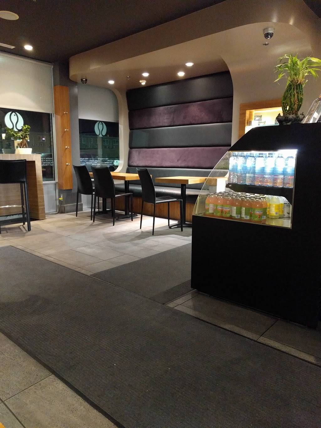 Sushi Shop | restaurant | Galeries St-Laurent, 2245 Boulevard Marcel-Laurin, Saint-Laurent, QC H4R 1K4, Canada | 5143354408 OR +1 514-335-4408