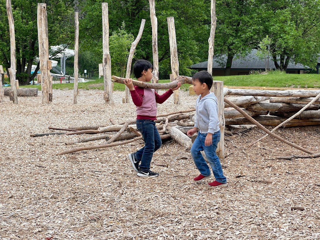 Picnic Shelter | restaurant | Battle Creek Water Park, 2401 Upper Afton Rd, Maplewood, MN 55119, USA | 6512660300 OR +1 651-266-0300