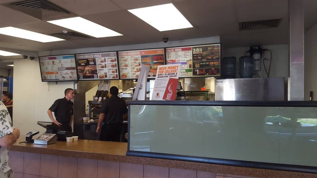 Burger King | restaurant | 920 S Federal Hwy, Stuart, FL 34994, USA | 7722860788 OR +1 772-286-0788