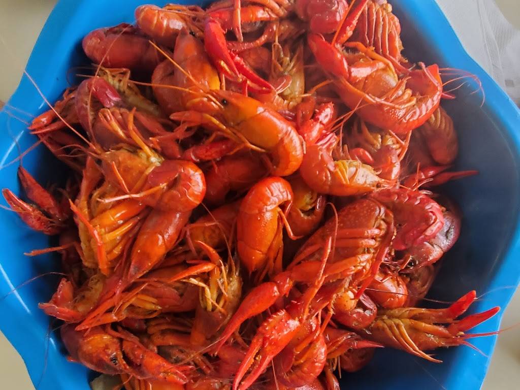 B & T Seafood | restaurant | 4763 Airline Hwy, Baton Rouge, LA 70805, USA | 2253552833 OR +1 225-355-2833