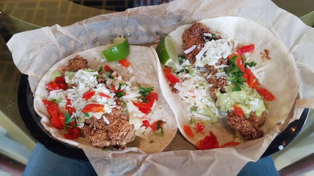 Torchys Tacos | restaurant | 1805 N Collins St Suite 151, Arlington, TX 76011, USA | 6828085596 OR +1 682-808-5596