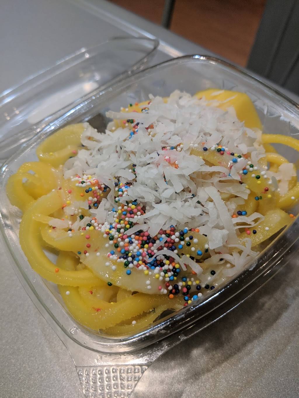 Mango Twister | restaurant | 2800 Miamisburg Centerville Rd, Miamisburg, OH 45342, USA | 9376072104 OR +1 937-607-2104