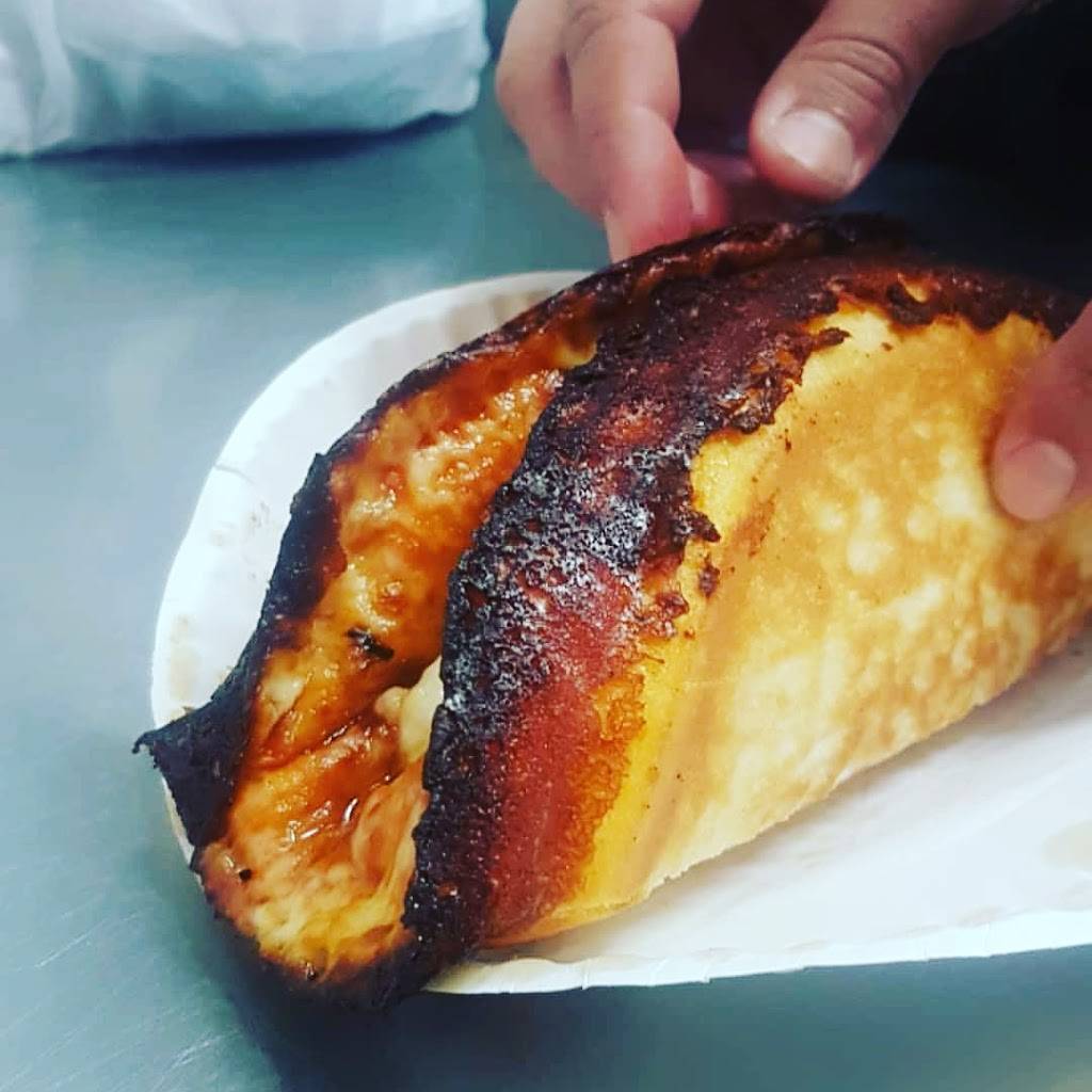 papa pizza cubana | restaurant | 4625 NW 199th St, Miami Gardens, FL 33055, USA | 3059742441 OR +1 305-974-2441