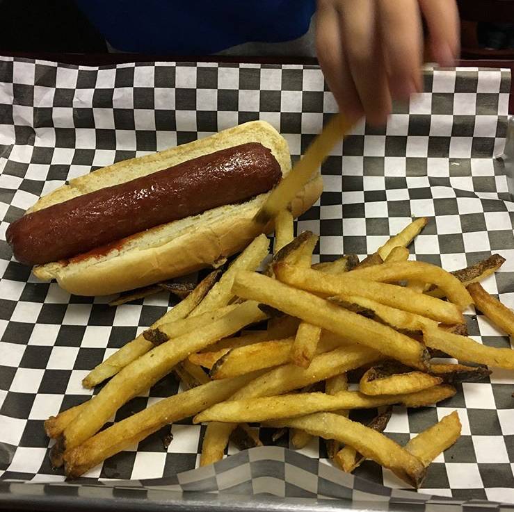 Chicagos Best Burgers | restaurant | 1925a W Brandon Blvd, Brandon, FL 33511, USA | 8136543232 OR +1 813-654-3232