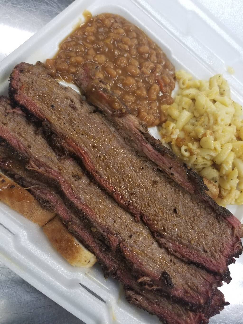 Dilworths BBQ | restaurant | 1544 Wellborn Rd #9, Lithonia, GA 30058, USA | 6783953043 OR +1 678-395-3043