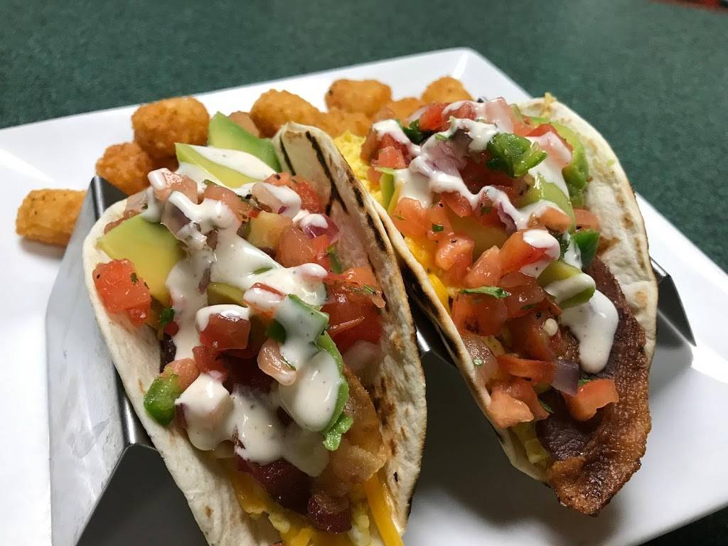 The Greene Turtle Sports Bar & Grille | restaurant | 18101 Town Center Dr, Olney, MD 20832, USA | 3015700343 OR +1 301-570-0343