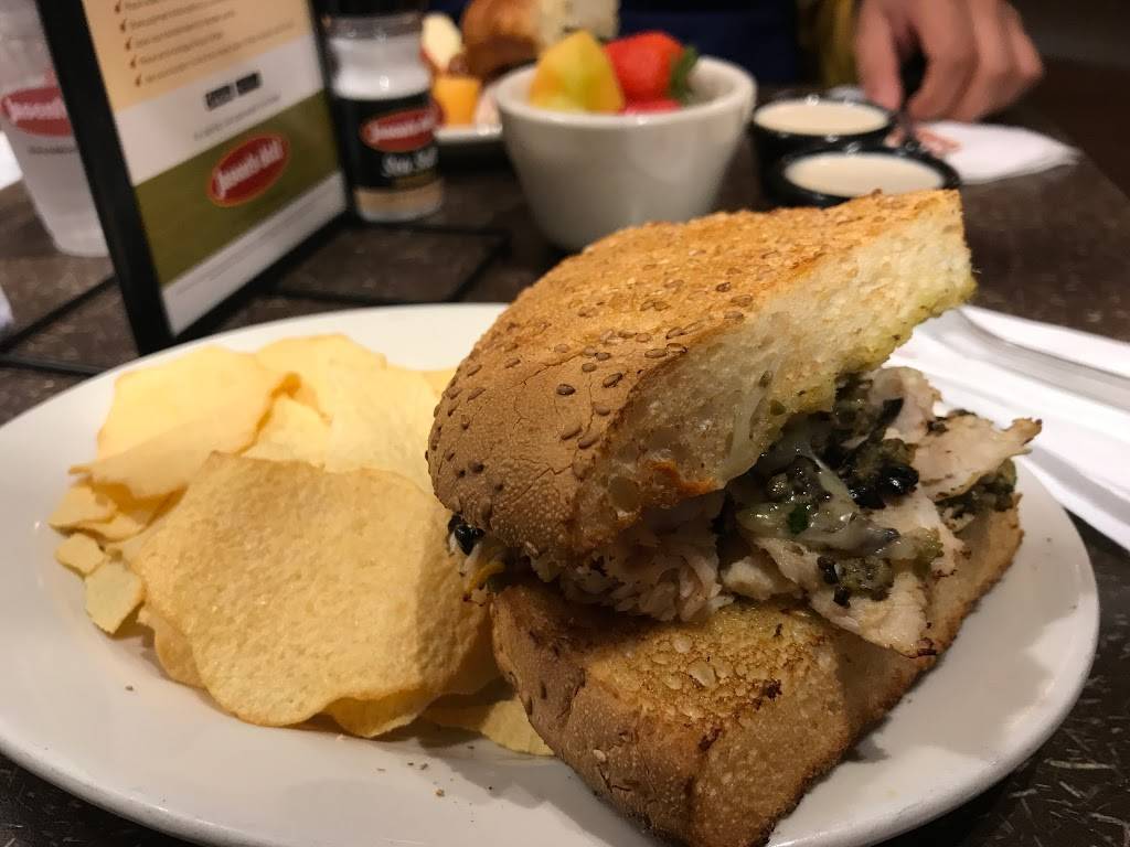 Jasons Deli | restaurant | 9100 N Central Expy, Dallas, TX 75231, USA | 2147391800 OR +1 214-739-1800