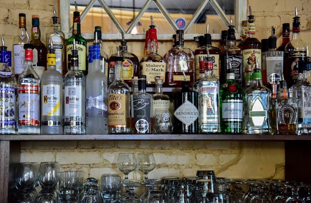 Little Tap House | restaurant | 106 High St, Portland, ME 04101, USA | 2077474089 OR +1 207-747-4089