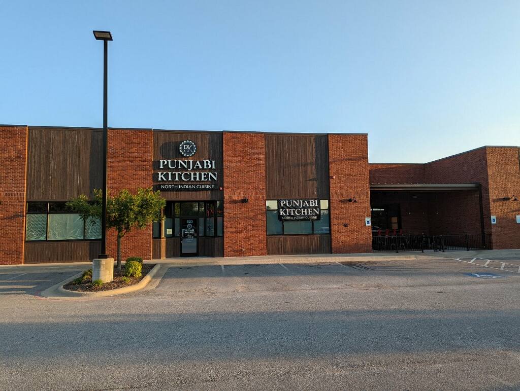 Punjabi kitchen Centerton | restaurant | 1411 E Centerton Blvd, Centerton, AR 72719, USA | 4793411411 OR +1 479-341-1411