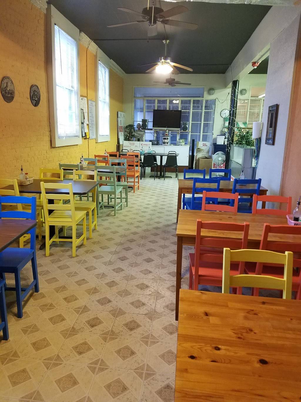 El Pinoy Restaurante & Groceries | restaurant | 101 21st St #4, Galveston, TX 77550, USA | 7138986378 OR +1 713-898-6378