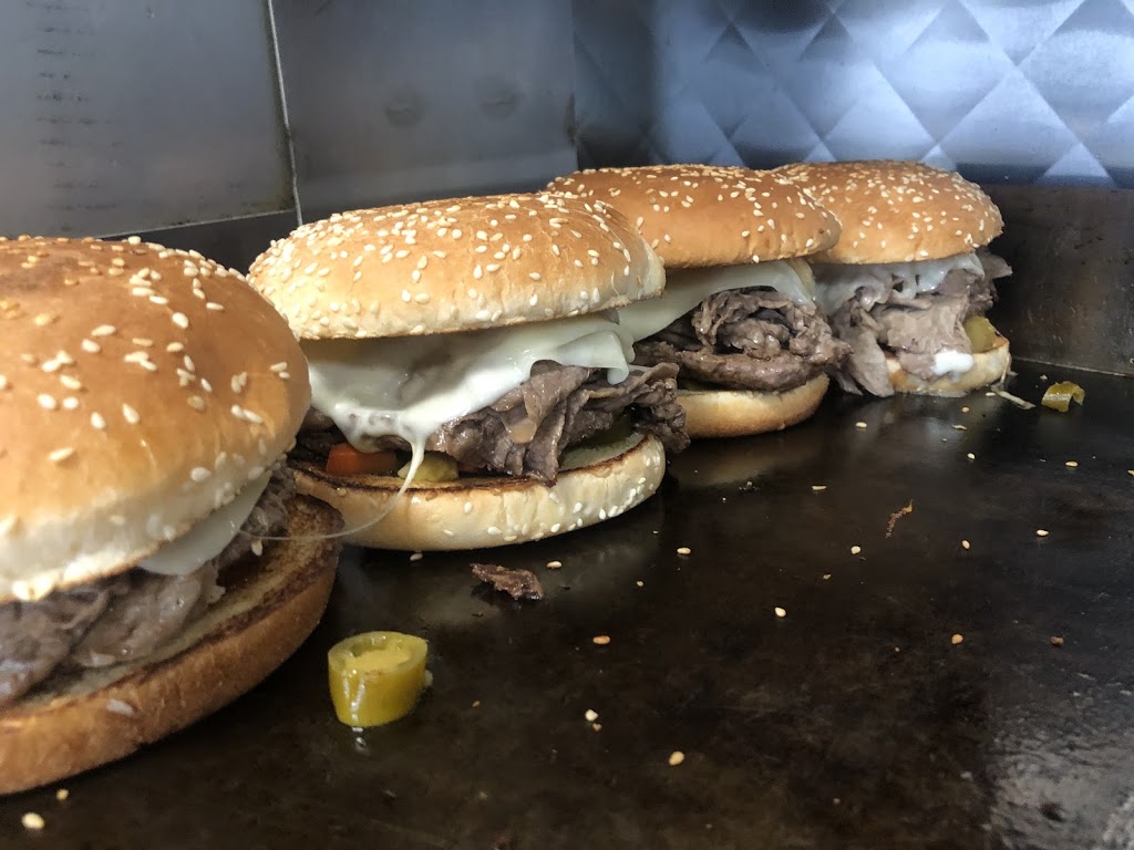 Sernas Grill | restaurant | 2407 W North Ave, Melrose Park, IL 60160, USA | 8479719018 OR +1 847-971-9018