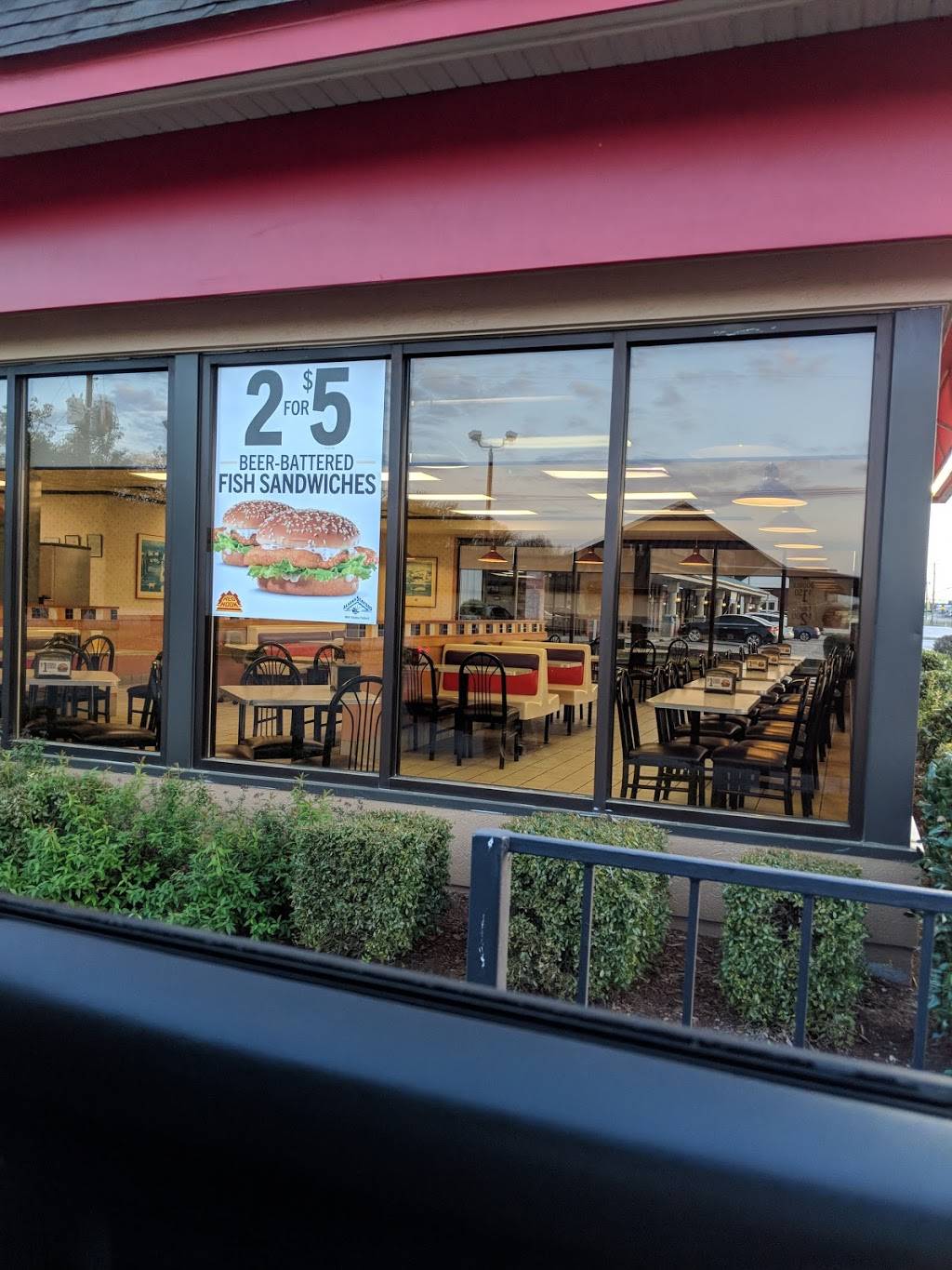 Hardees | restaurant | 2609 Gault Ave N, Fort Payne, AL 35967, USA | 2568453903 OR +1 256-845-3903