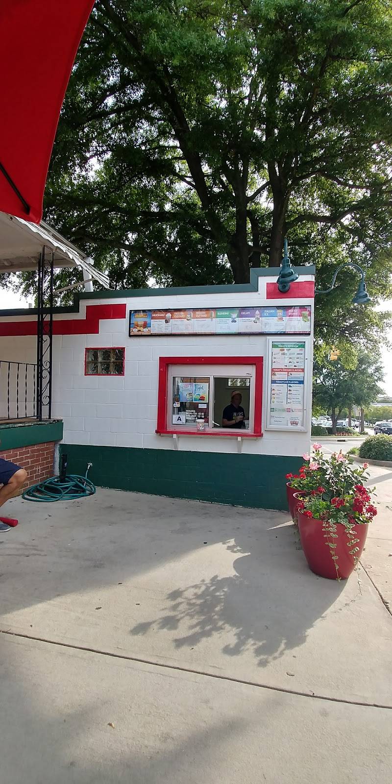Ritas Italian Ice & Frozen Custard | restaurant | 800 Lady St, Columbia, SC 29201, USA | 8032003639 OR +1 803-200-3639