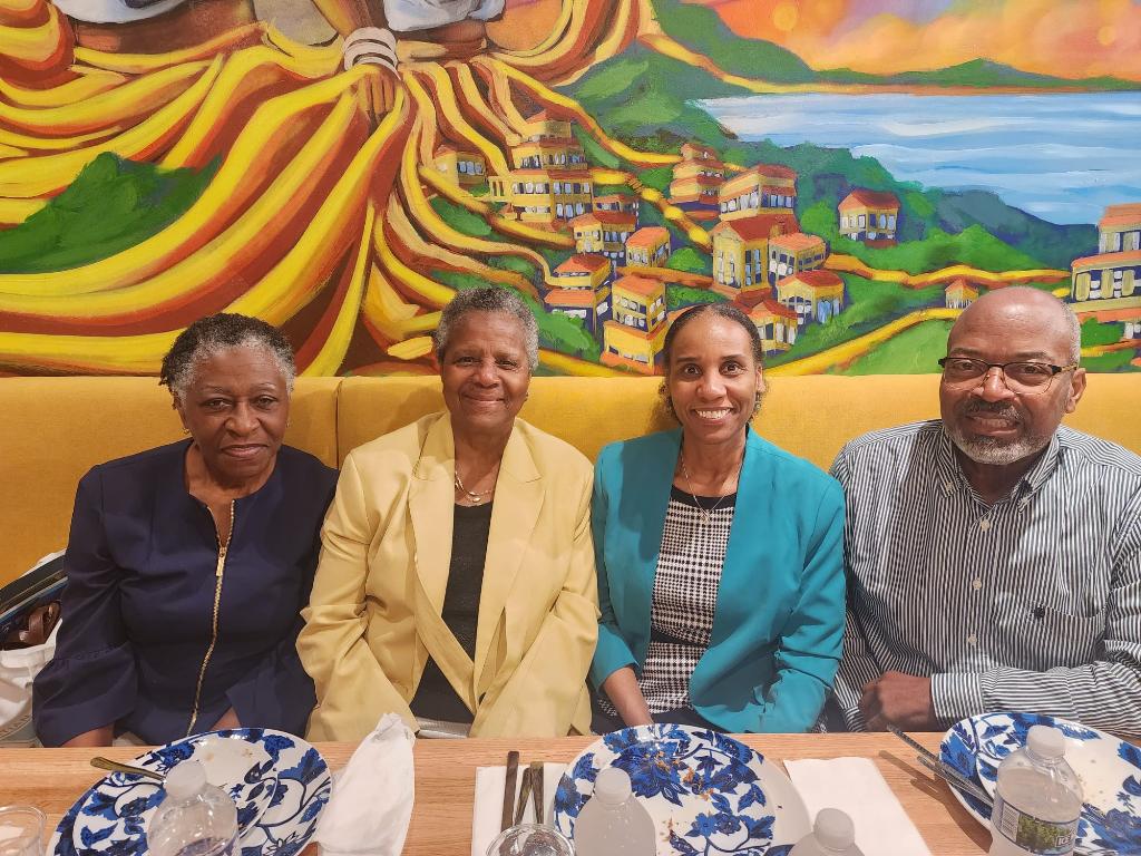 Liors Cafe | restaurant | 10500 S Halsted St, Chicago, IL 60628, USA | 7732502211 OR +1 773-250-2211