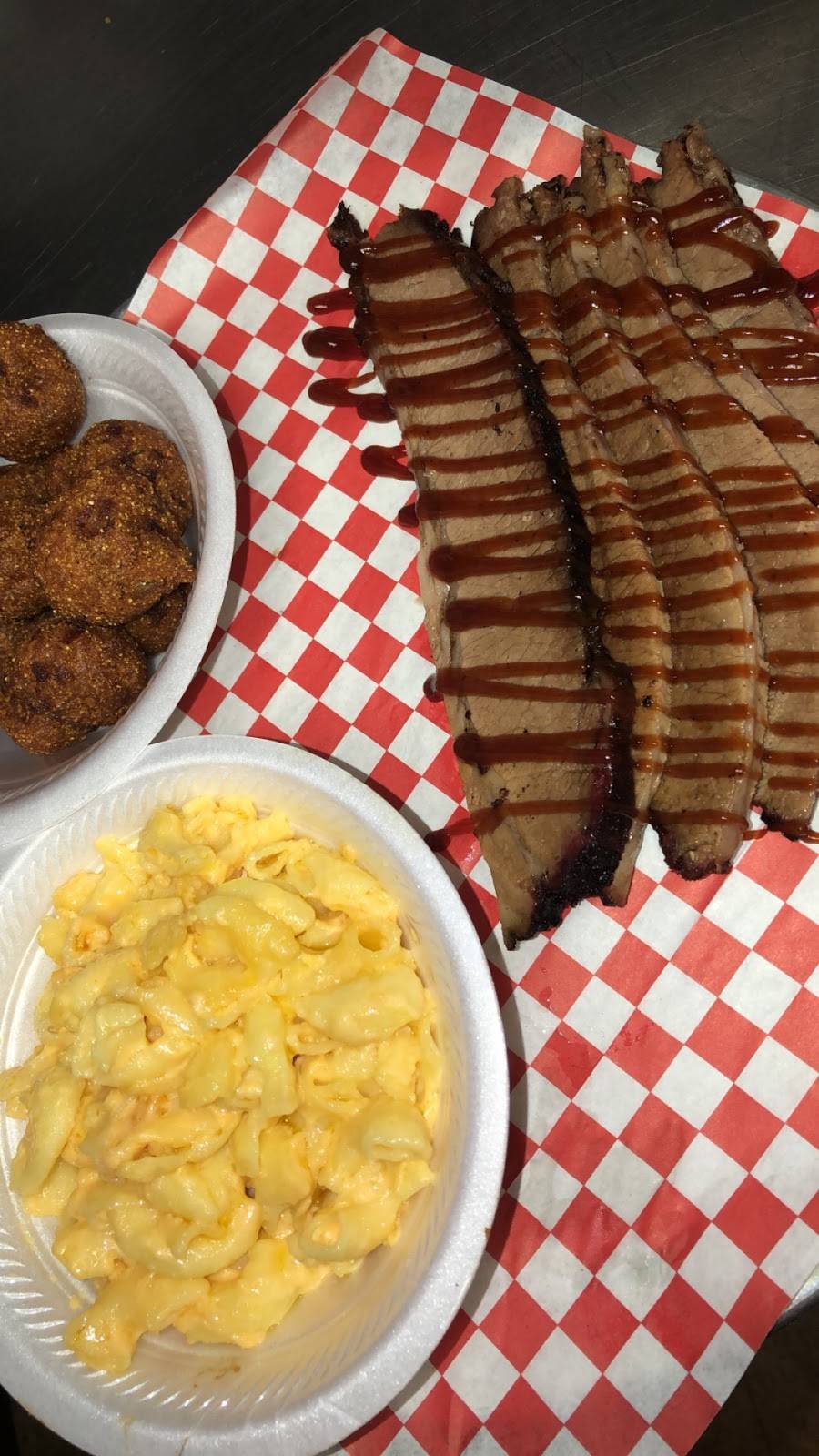 Hungry Wolf BBQ | restaurant | 9865 E Hampden Ave, Denver, CO 80231, USA | 3037502344 OR +1 303-750-2344