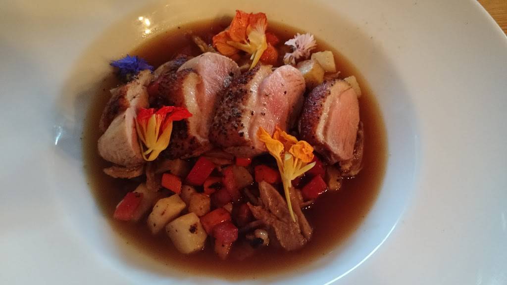 The Wheelhouse | restaurant | 109 N Main St, St Joseph, IL 61873, USA | 2174696252 OR +1 217-469-6252