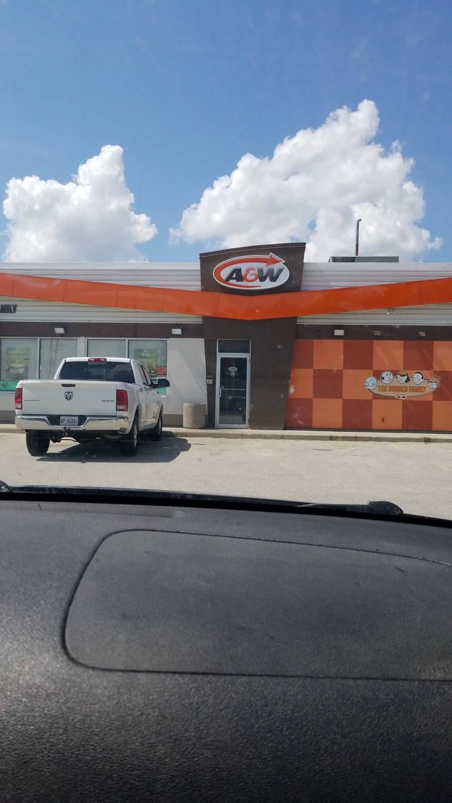 A&W Canada | restaurant | 618 Main St N, Mount Forest, ON N0G 2L2, Canada | 5195092929 OR +1 519-509-2929