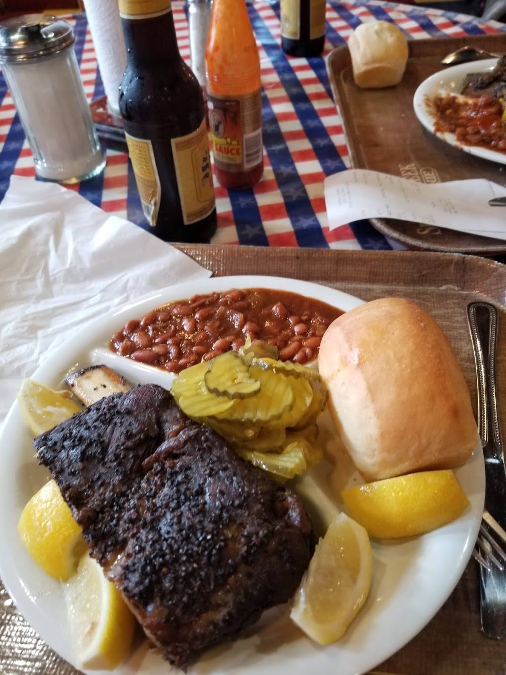 Spring Creek Barbeque | restaurant | 21000 Katy Fwy, Katy, TX 77449, USA | 2818290359 OR +1 281-829-0359