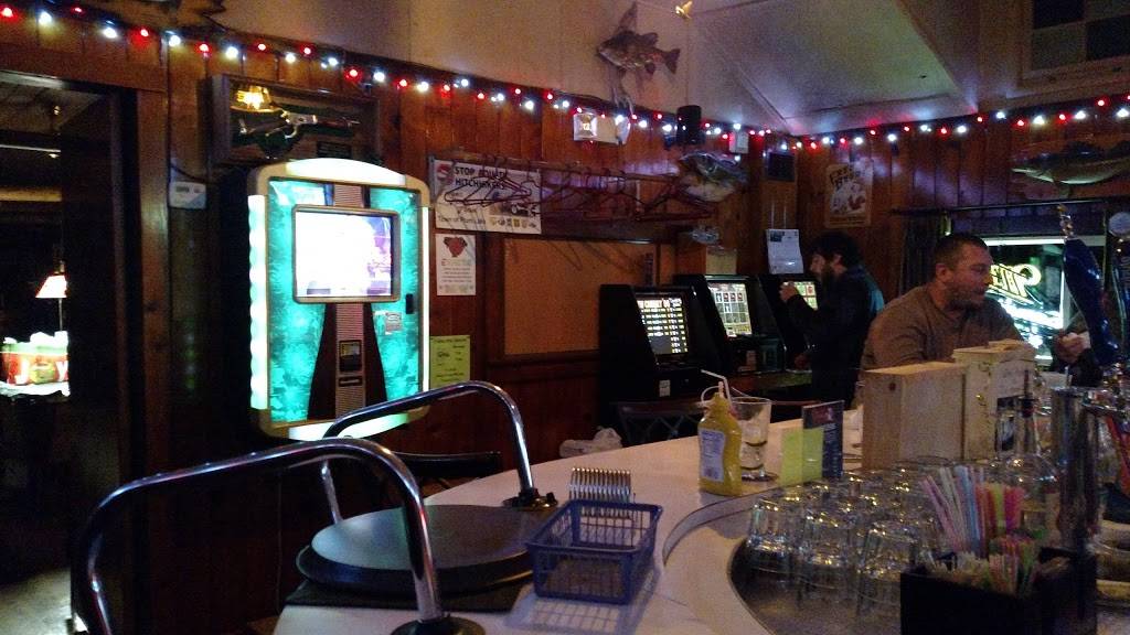 Vinchis Hillside | restaurant | 8065 County Hwy N, Sayner, WI 54560, USA | 7155422240 OR +1 715-542-2240