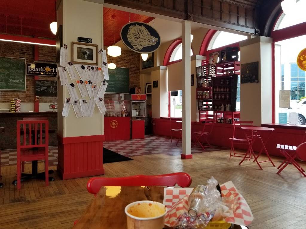 Moes Corner Deli | restaurant | 902 Military St, Port Huron, MI 48060, USA | 8102945109 OR +1 810-294-5109