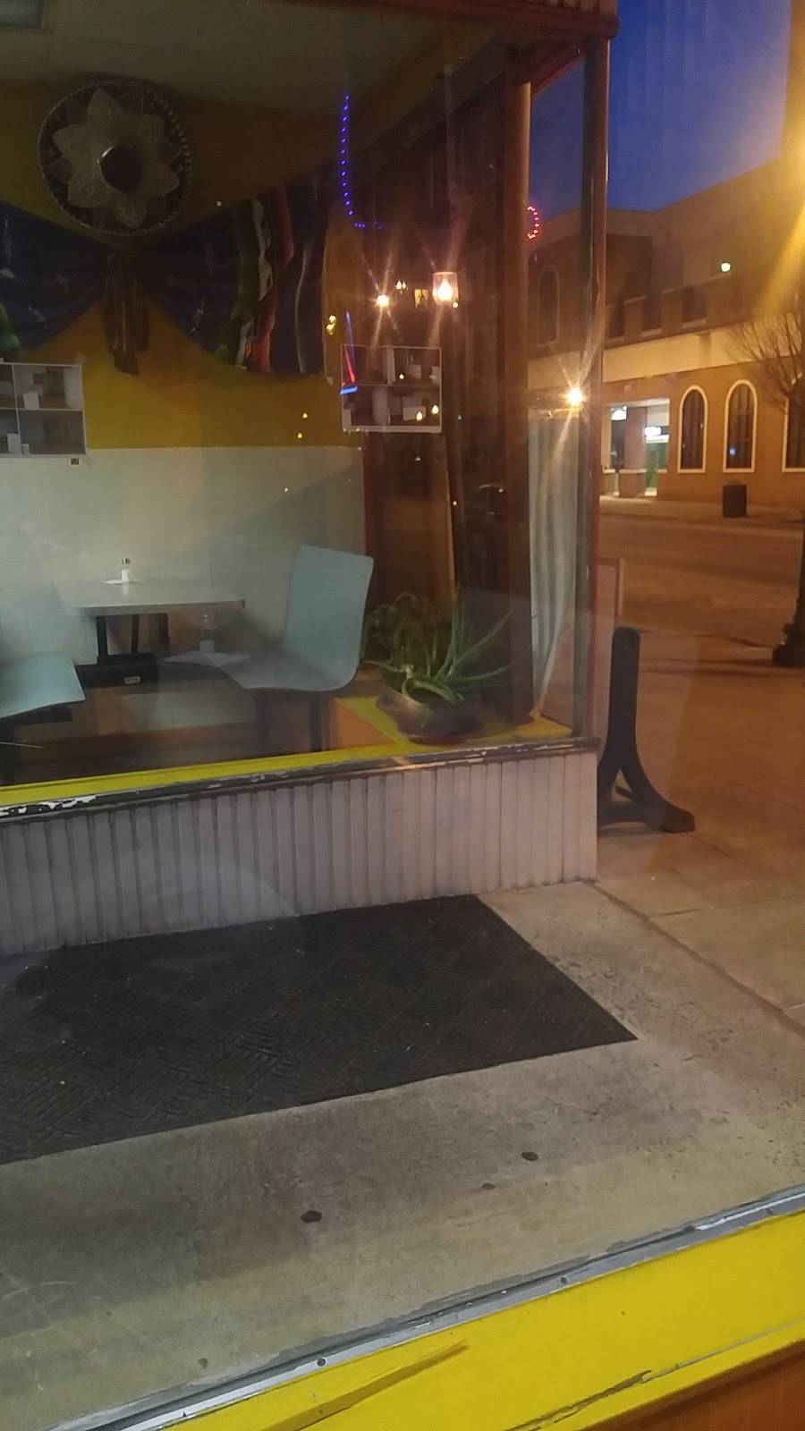 Don Checkos Mexican | restaurant | 46 N Main St, Chambersburg, PA 17201, USA | 7172641717 OR +1 717-264-1717