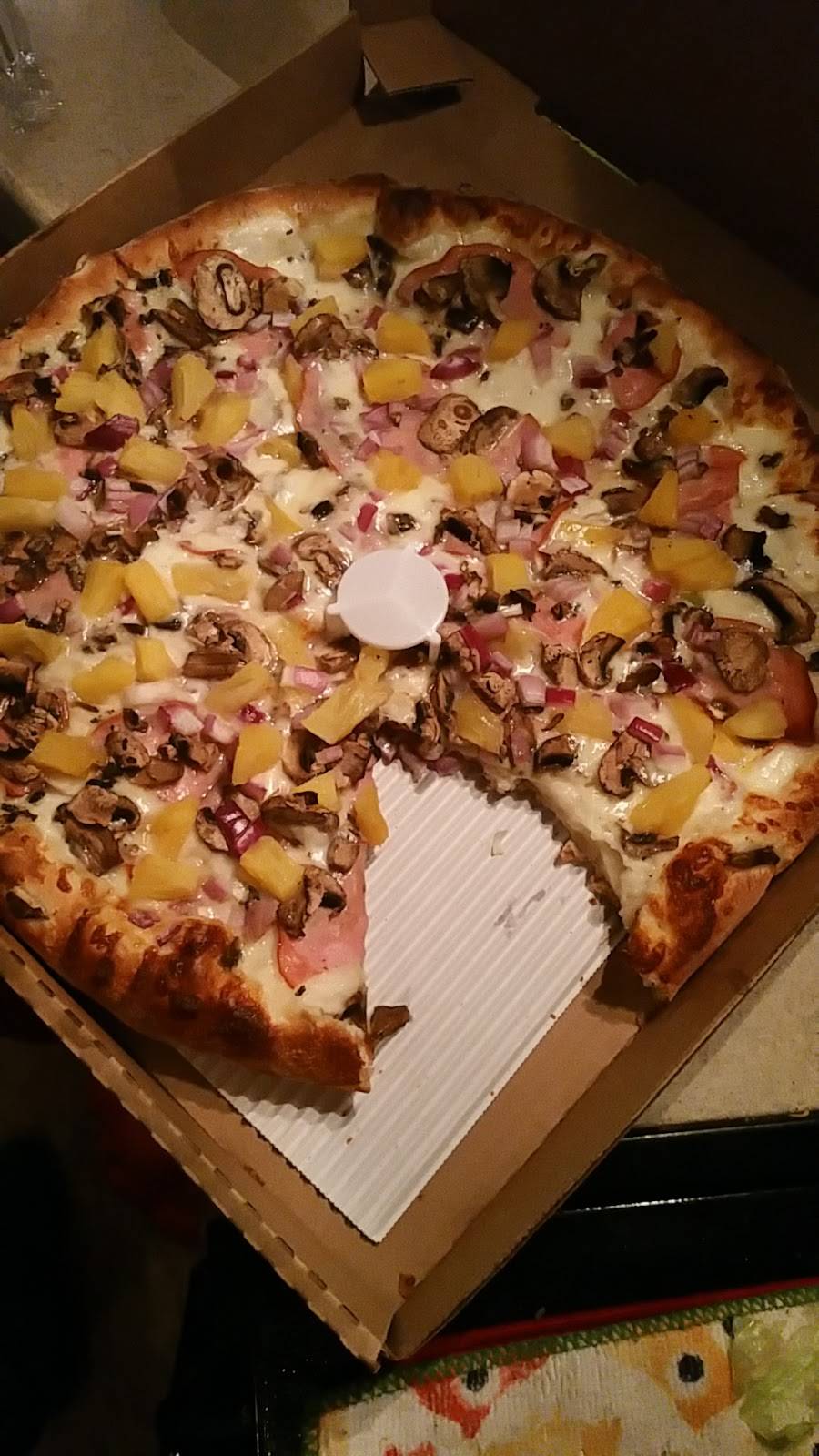 La Verne Pizza Co | restaurant | 3836 Emerald Ave, La Verne, CA 91750, USA | 9095932222 OR +1 909-593-2222