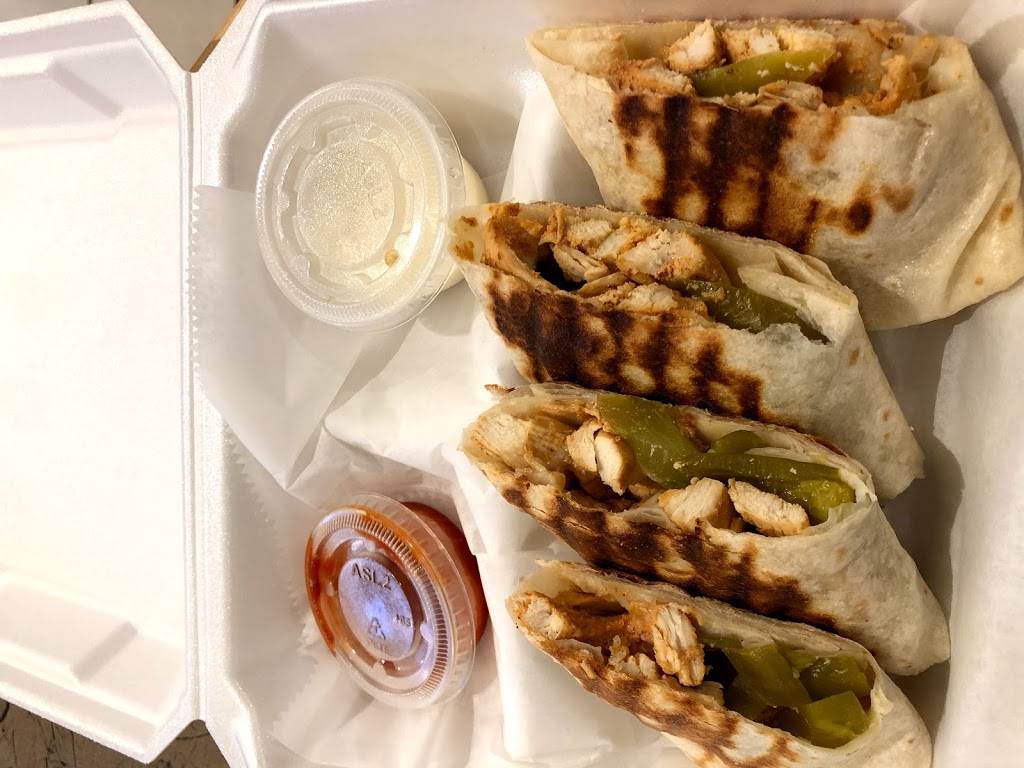 Aladdin Mediterranean Food | restaurant | 195 Fox Valley Center, Aurora, IL 60504, USA | 6308517200 OR +1 630-851-7200