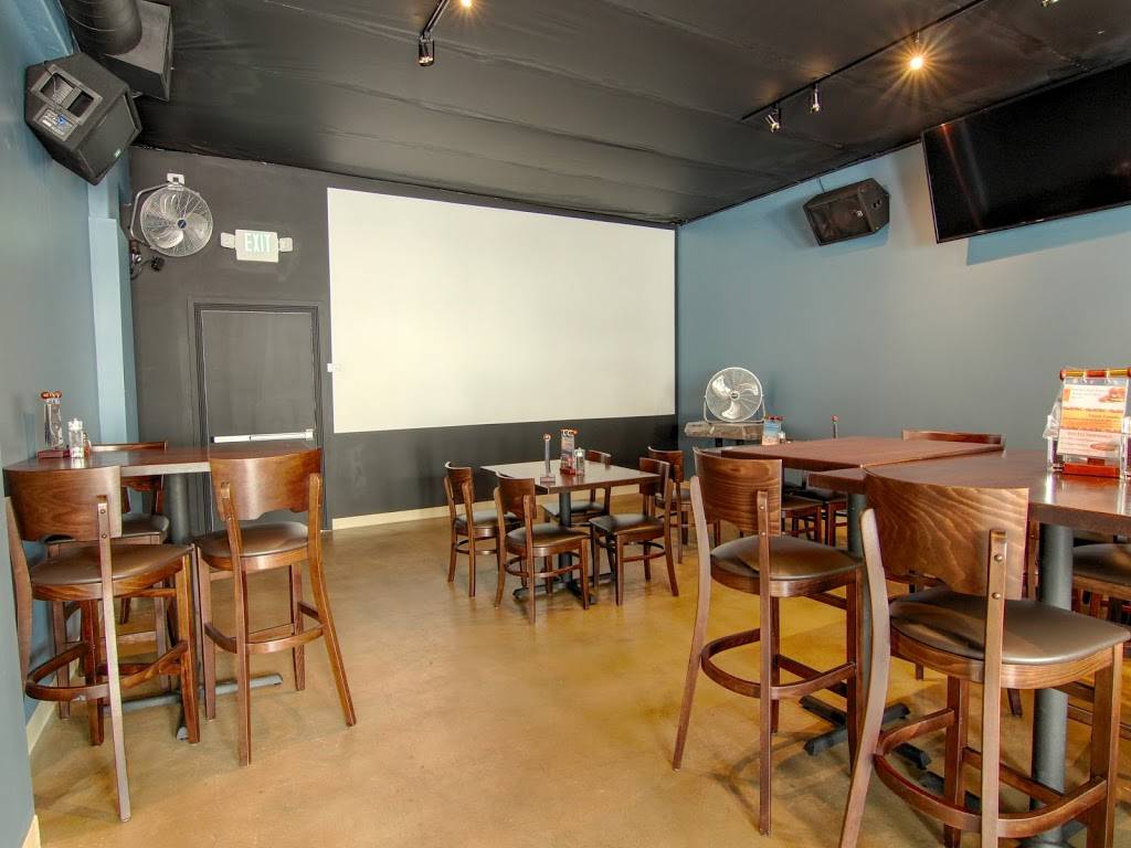 Cruisers Pizza Bar Grill | restaurant | 801 E Balboa Blvd, Newport Beach, CA 92661, USA | 9492209414 OR +1 949-220-9414