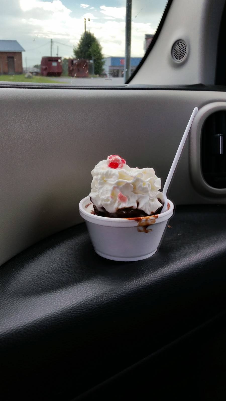 Circus Hall of Cream | restaurant | 211 22nd St SW, Hickory, NC 28602, USA | 8283284214 OR +1 828-328-4214