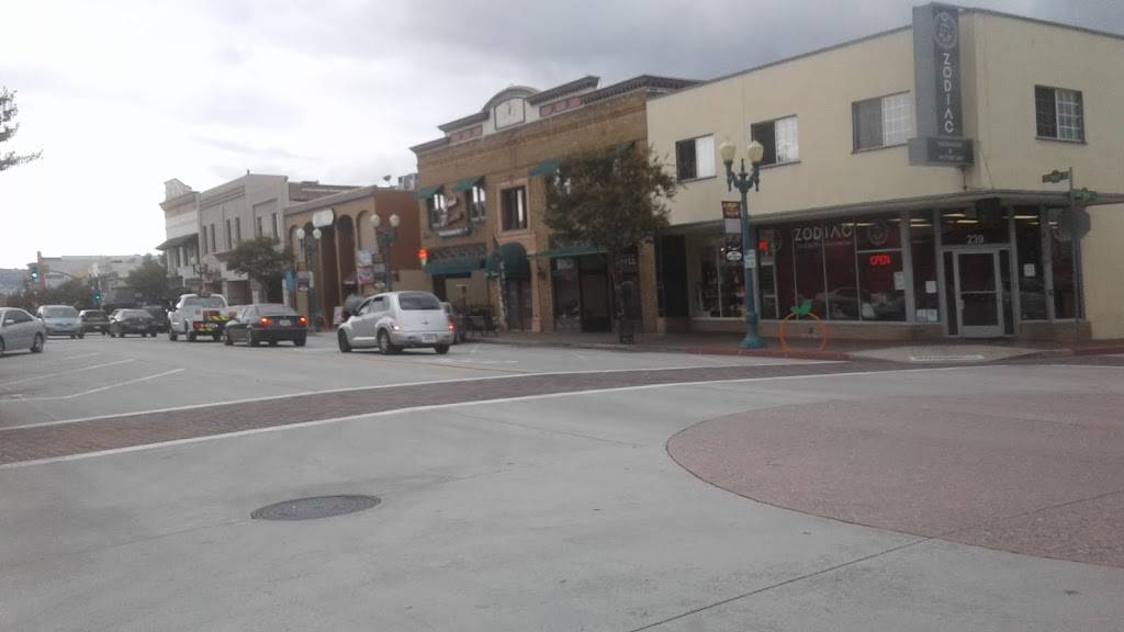 City Grill | restaurant | 2105, 147 E College St, Covina, CA 91723, USA | 6263321237 OR +1 626-332-1237