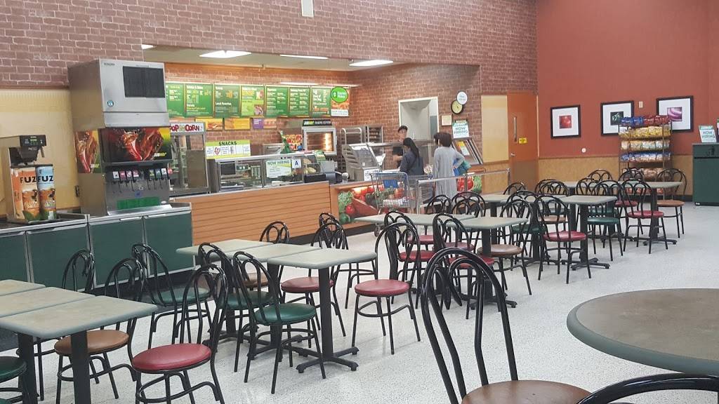 Subway | restaurant | 10820 N Kings Hwy, Myrtle Beach, SC 29572, USA | 8434973760 OR +1 843-497-3760