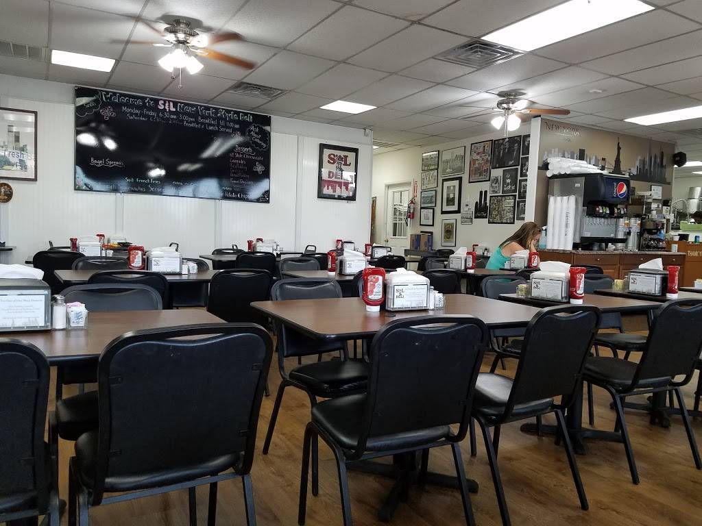S & L New York Style Deli | bakery | 2317 S 17th St, Wilmington, NC 28401, USA | 9107941764 OR +1 910-794-1764