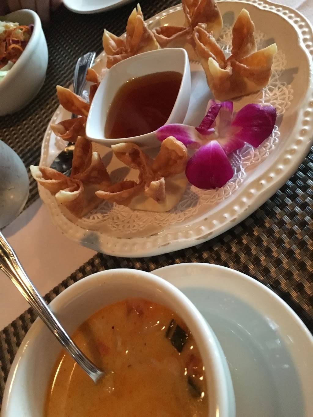 Thai Opal | restaurant | 6300 Skillman St #156, Dallas, TX 75231, USA | 2145535956 OR +1 214-553-5956